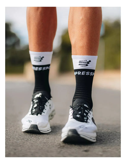 Mid Compression Socks White/Black
