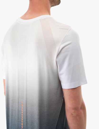 Camiseta Compressport Performance SS Hombre - Sugar Black