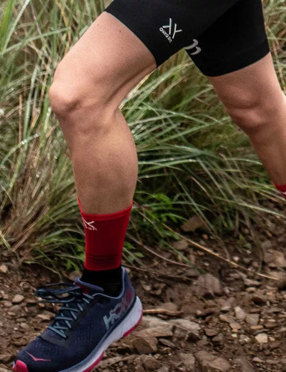 Medias de Compresión Compressport Mid Compression - Negro Rojo T3