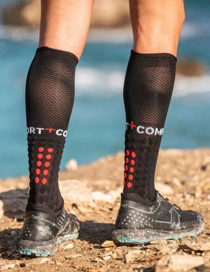 Medias Deportivas Compressport Full Socks Run - Negro