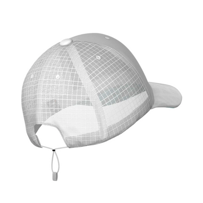 Gorra Multisport Blanca Con Visera Ajustable Compressport