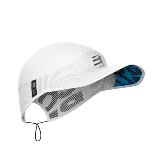 Gorra Multisport Blanca Con Visera Ajustable Compressport