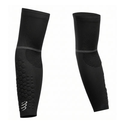 Mangas Compressport Armforce Ultralight - Negro T4