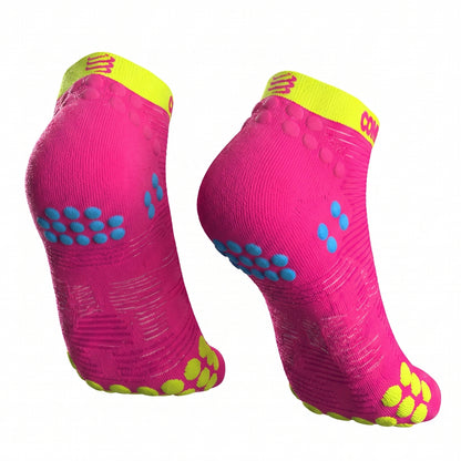 Medias Compressport Racing Socks V3.0 Run Lo - Fluo Pink