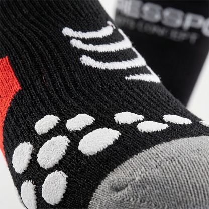 Medias Compressport Racing Socks V2.1 Bike Hi - Black White