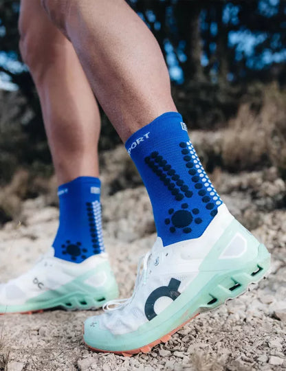 Medias Compressport Pro Racing Socks V4.0 Trail - Dazz Blue Blues