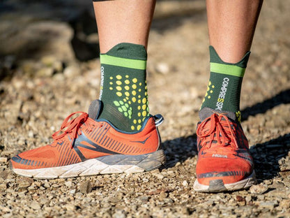 Medias Compressport Racing Socks V3.0 Trail Green Yellow
