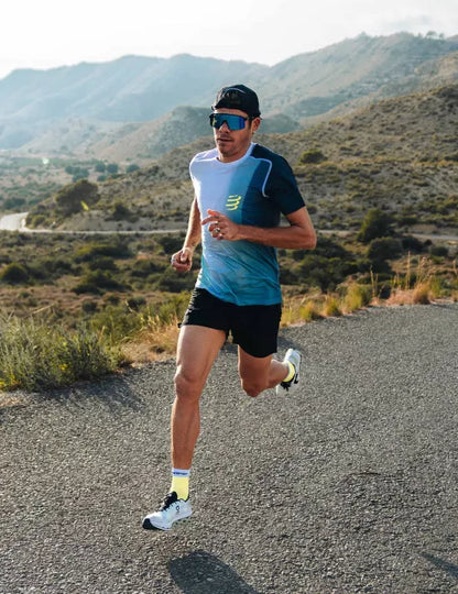Camiseta Compressport Performance SS Hombre - Niagara Blue